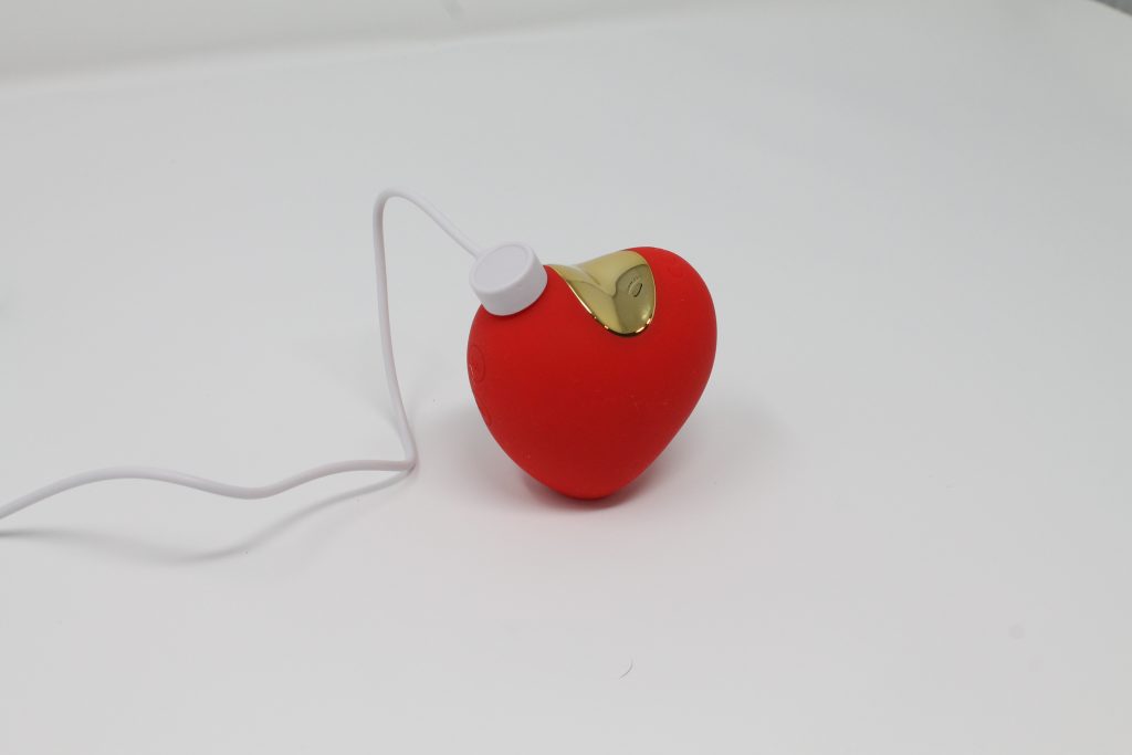 funzze-heart-sucking-charging-cable